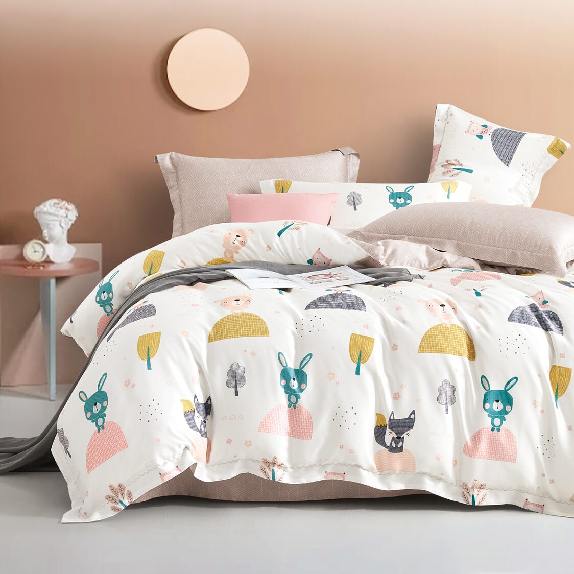charles-millen-the-gang-70-thumper-bed-set-1492557