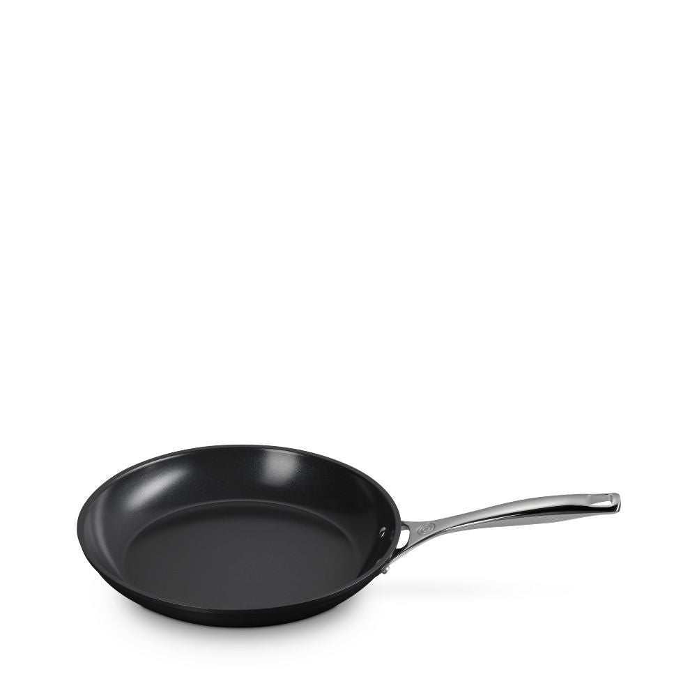 le-creuset-frying-pan-28cm-3123865