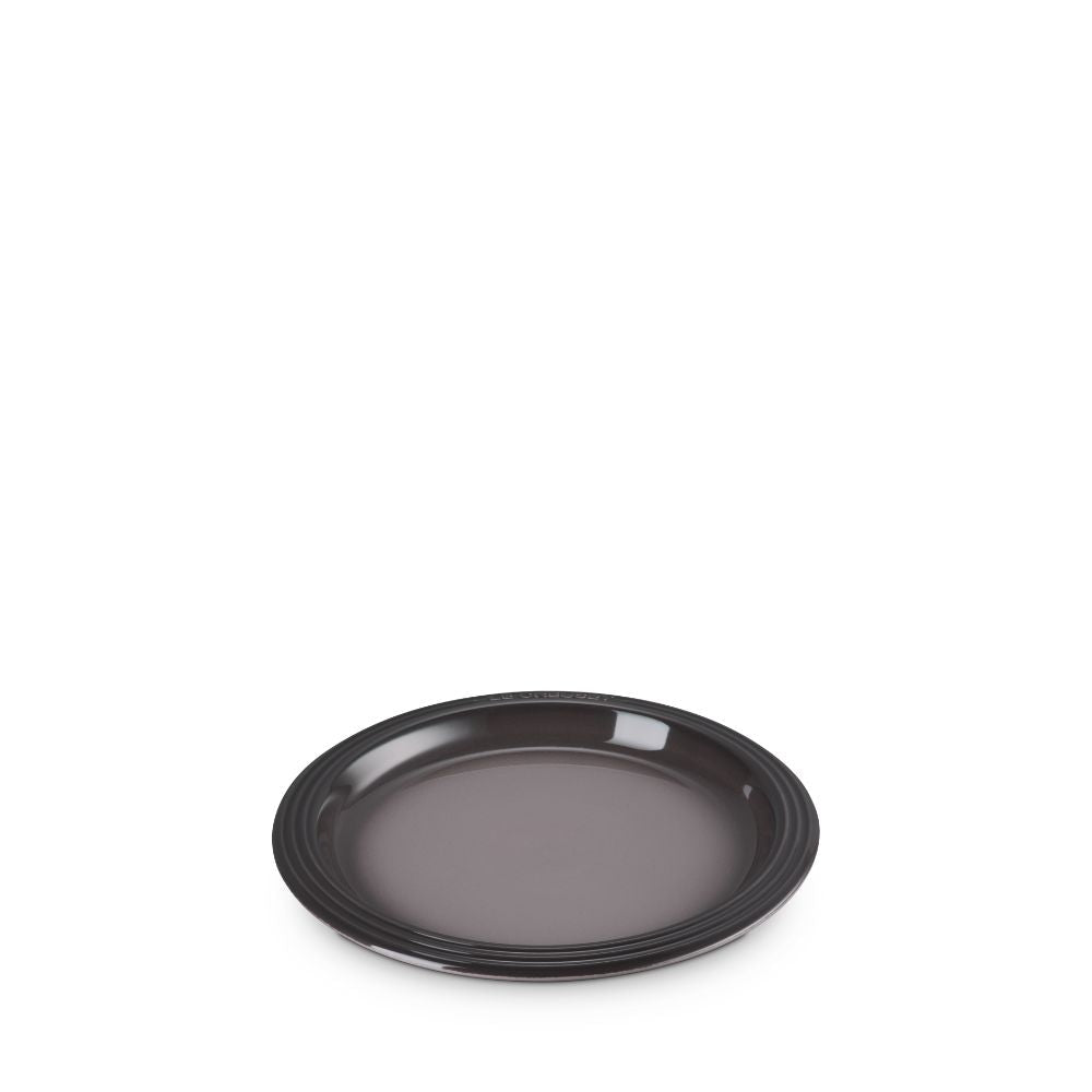 le-creuset-manila-round-plate-23cm-flint-5530645