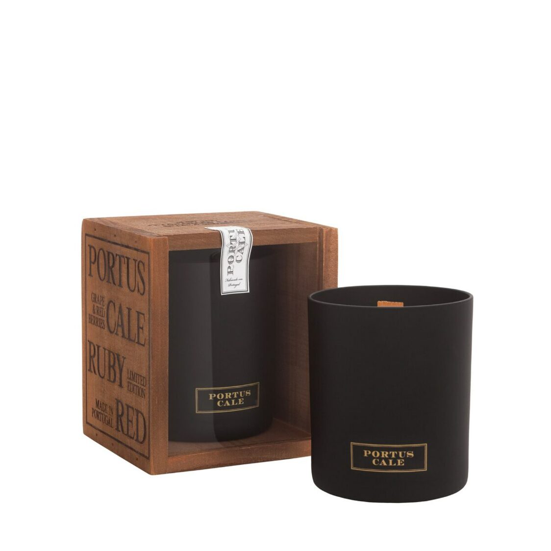 portus-cale-ruby-red-candle-9891145