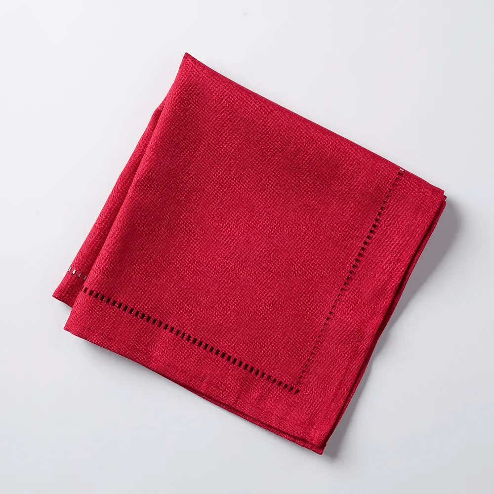 rapee-sonia-lasercut-napkin-cationic-fabric-46-x-46-cm-red-1579149