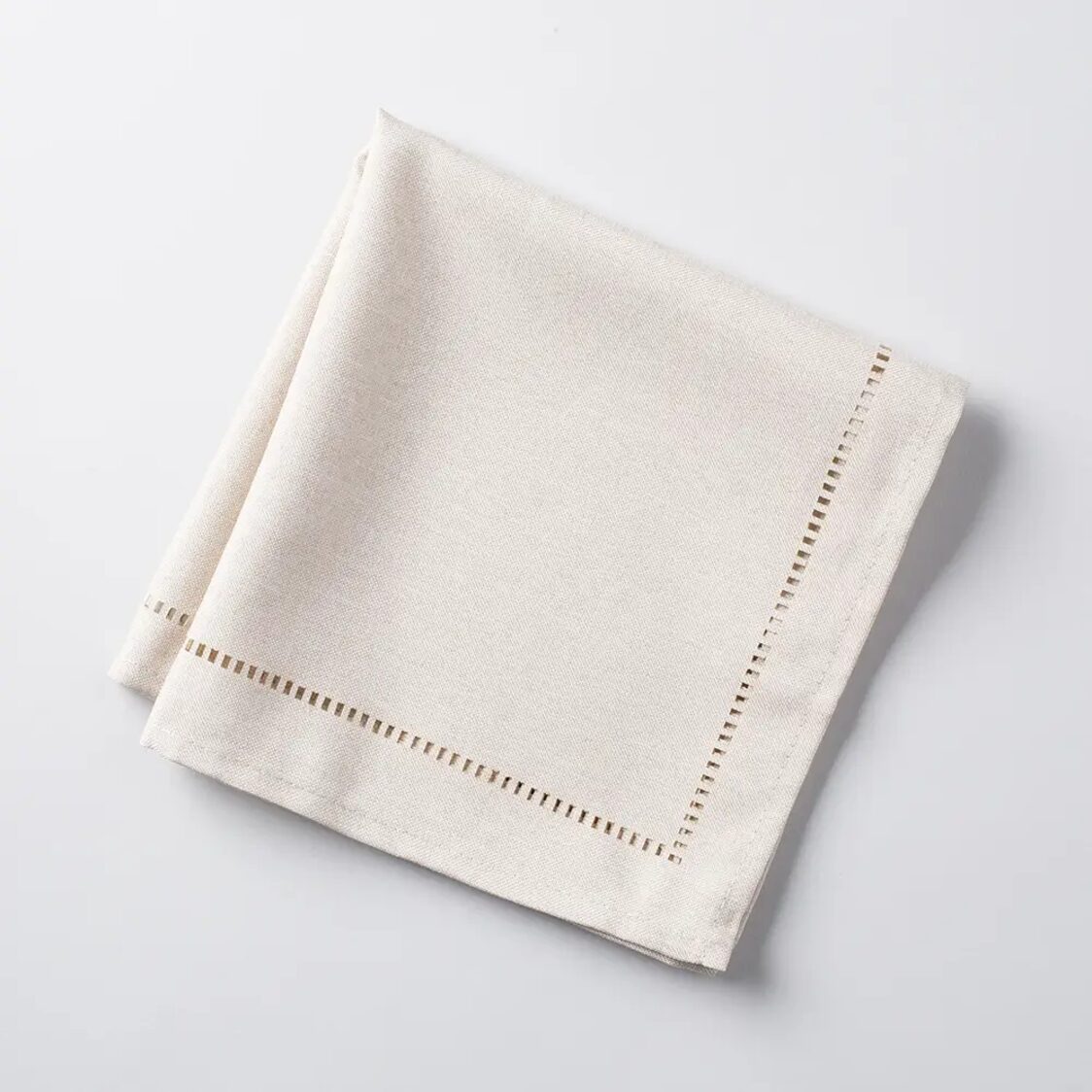 rapee-sonia-napkin-stone-3909328
