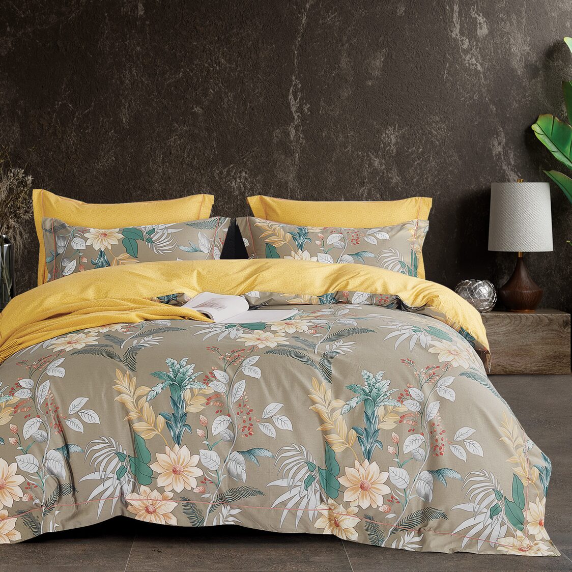 suzanne-sobelle-bloomsbury-72br-clarisse-amber-deluxe-fitted-sheet-set-bed-set-3996542