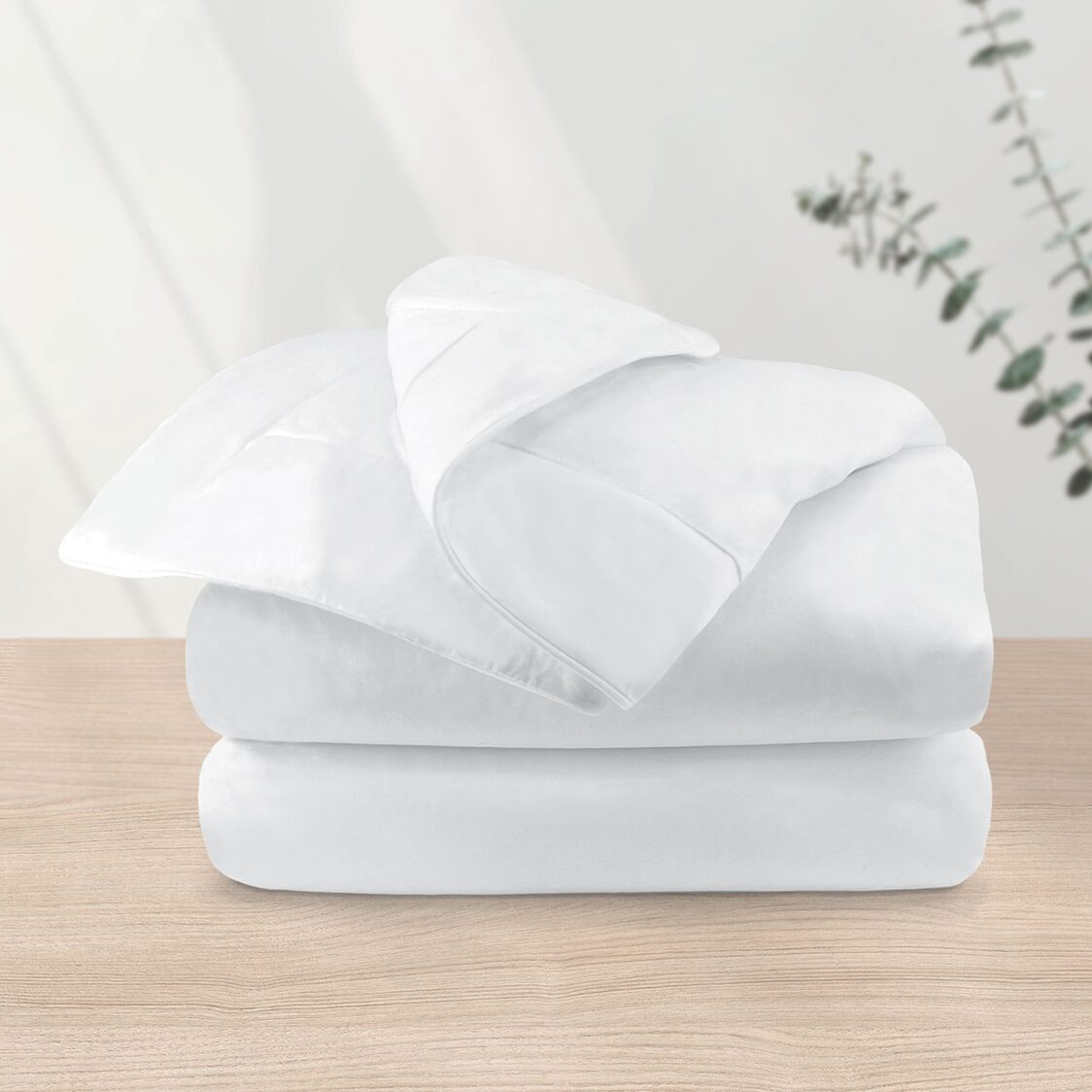 suzanne-sobelle-symphony-collection-s01-double-comforter-tulip-white-3944524